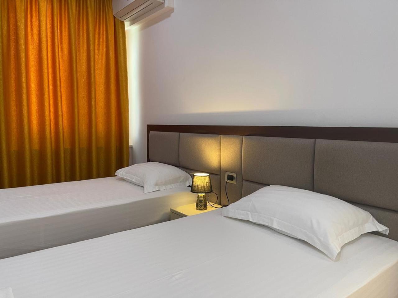 Nemesis Hotel Саранда Экстерьер фото